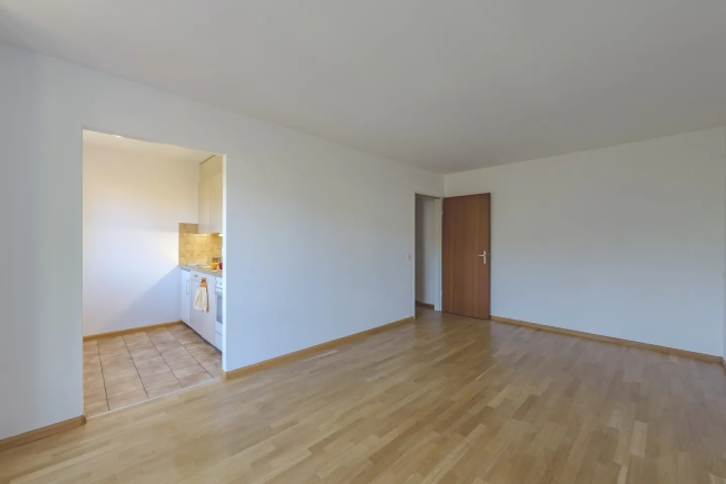 Appartamento in affitto - Foto 3 di 9