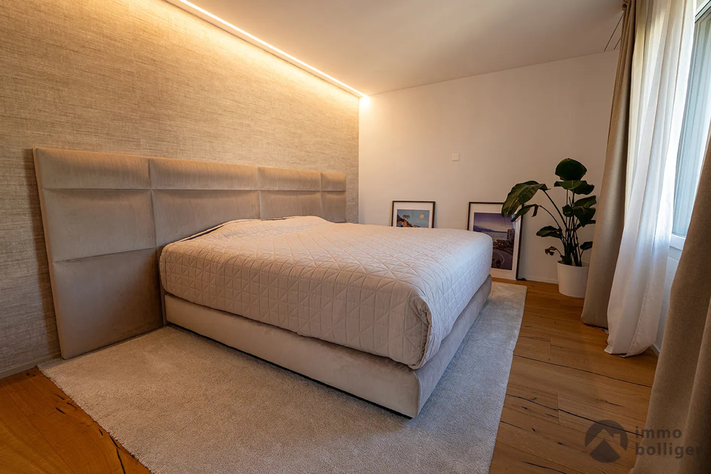 Living like in a single-family home – stylish penthouse with 137 m² terrace - Photo 5 of 12