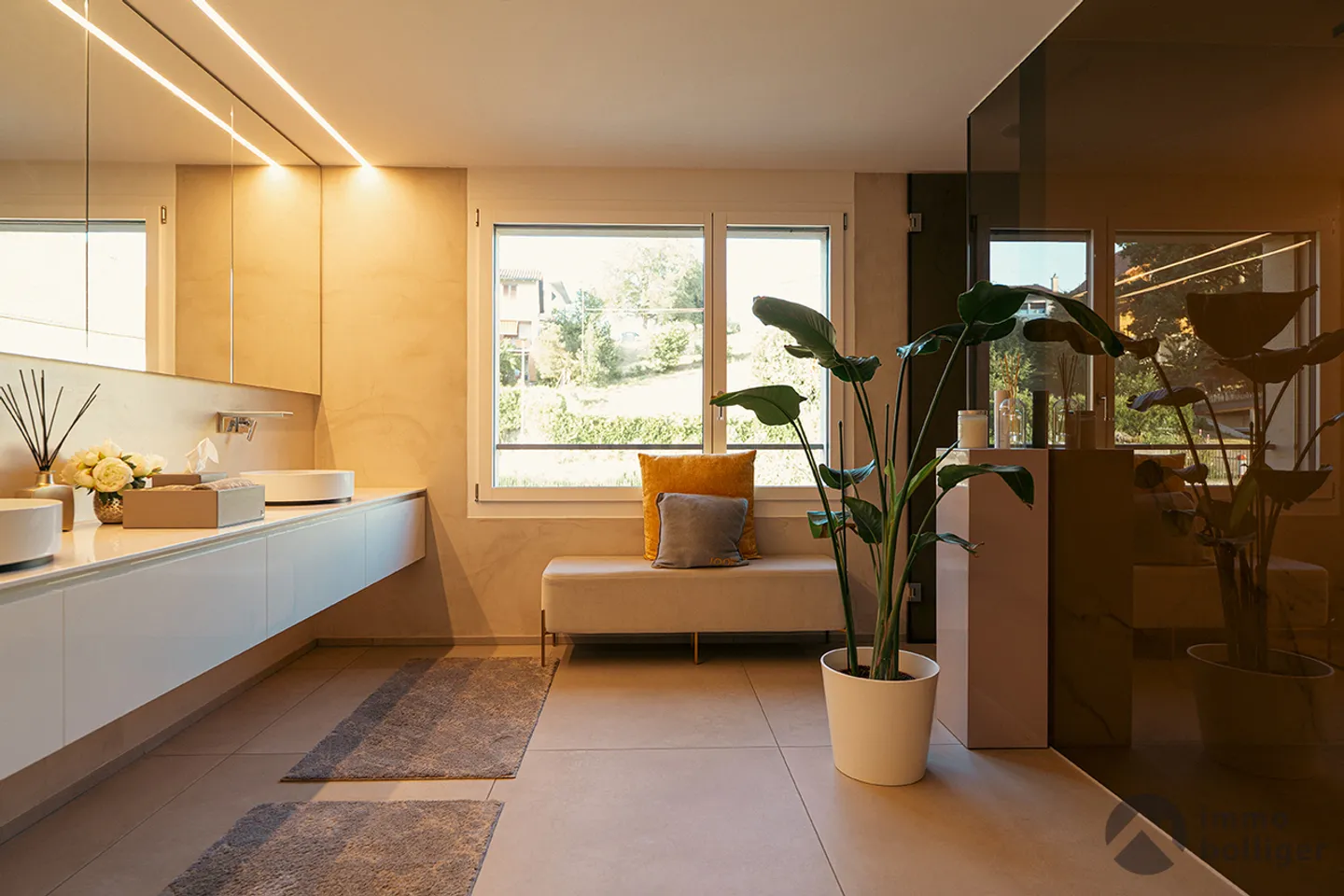 Living like in a single-family home – stylish penthouse with 137 m² terrace - Photo 6 of 12