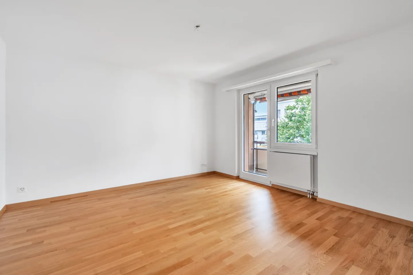 Neu renvoierte 4-Zimmer Wohnung - Photo 5 sur 7