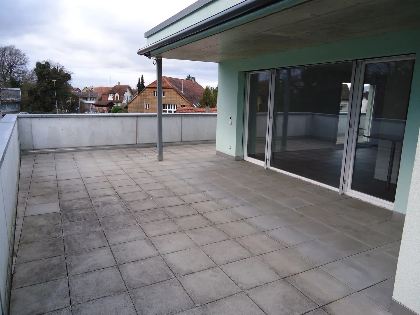 Charmante Attika mit Blick ins Grüne - Foto 1 von 14