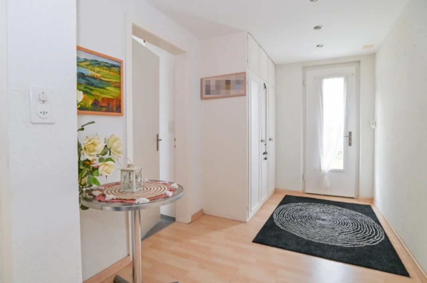 Casa bifamiliare di 5 stanze in una posizione tranquilla, soleggiata e vicina alla natura con un bel giardino - Foto 11 di 14