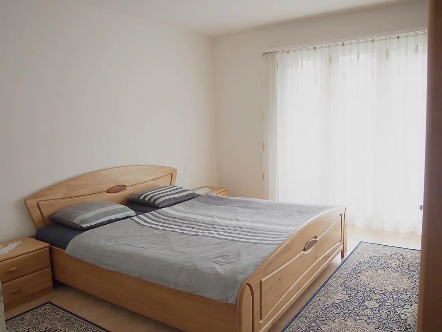 3.5-room apartment with south-facing balcony in a quiet side street - Photo 7 of 10