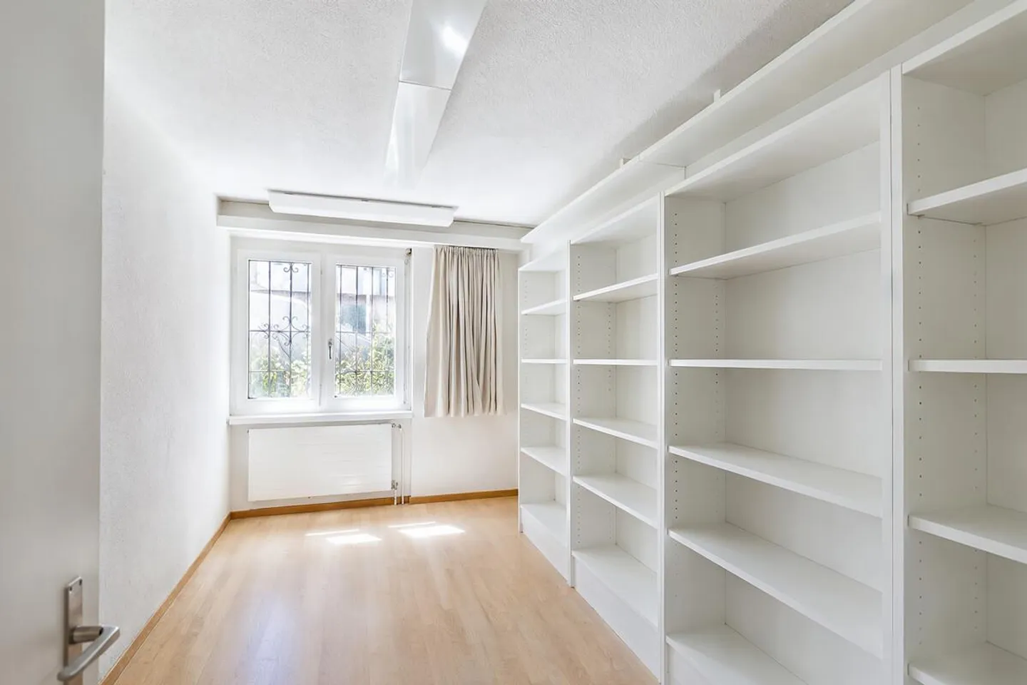Vielseitige Bürofläche in Zürich - Foto 2 von 5
