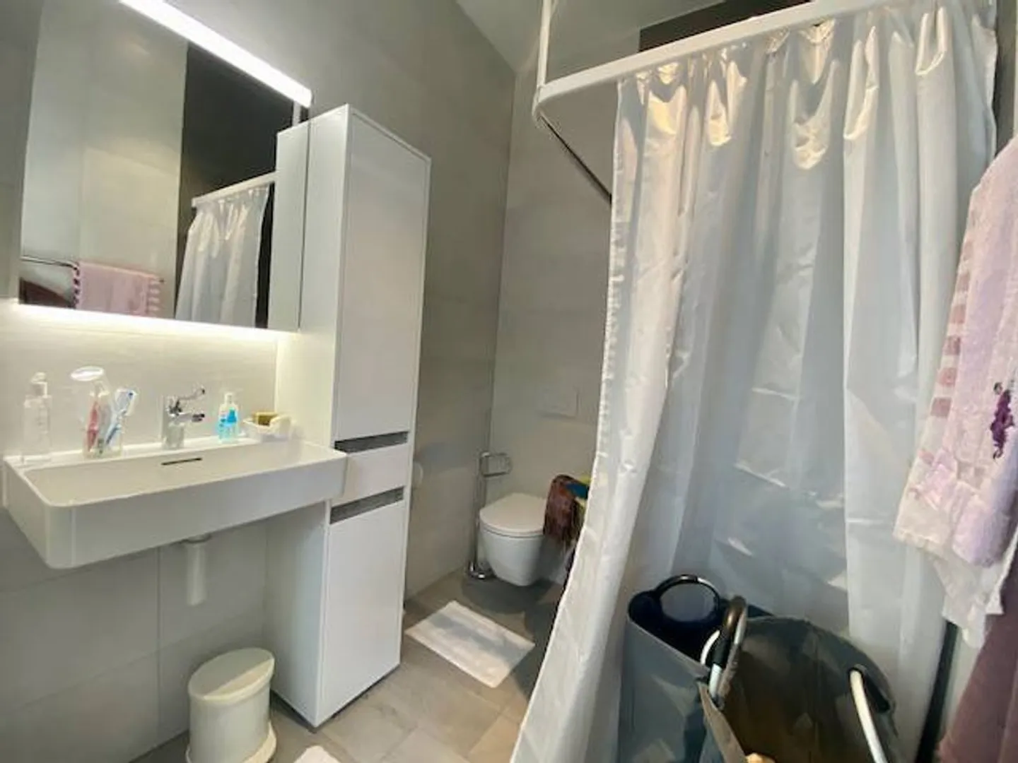 Beautiful 2-room apartment for rent, with storage and parking space - Photo 5 of 7