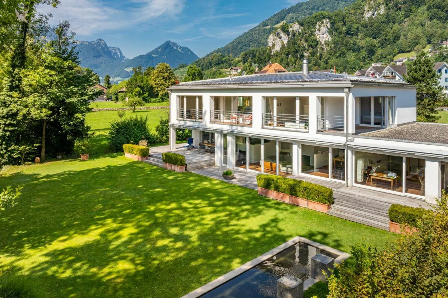 Luce, Aria, Lago: Villa esclusiva con accesso al lago e vecchi alberi - Foto 4 di 14
