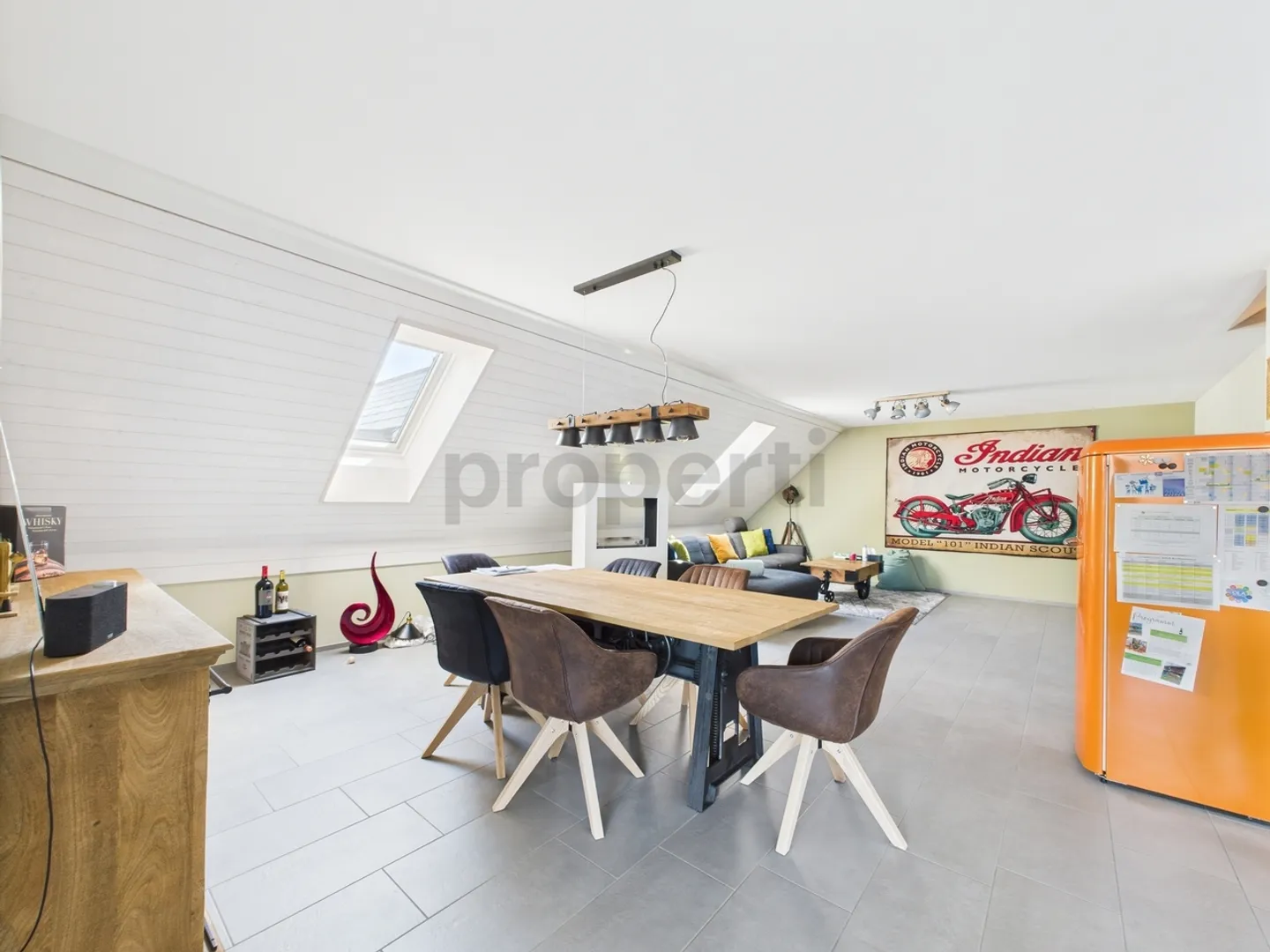 Rêve de Famille avec Vue 191/m² Bonheur de Vie sur Deux Étages à Hittnau ZH! - Photo 2 sur 12