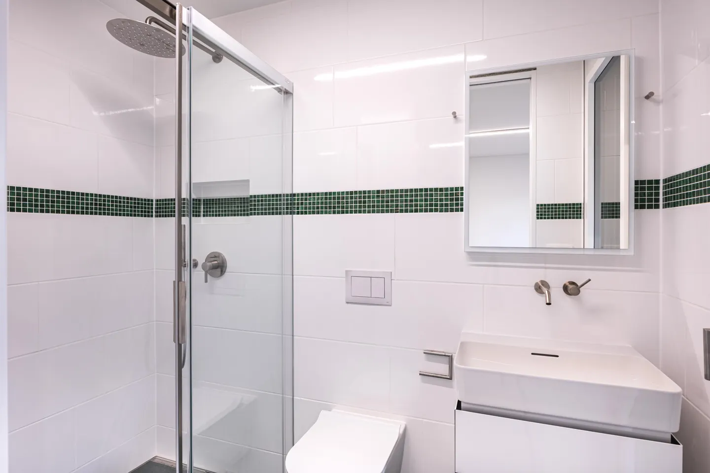 Prima occupazione con comfort abitativo a Zurigo-Höngg - Foto 6 di 10