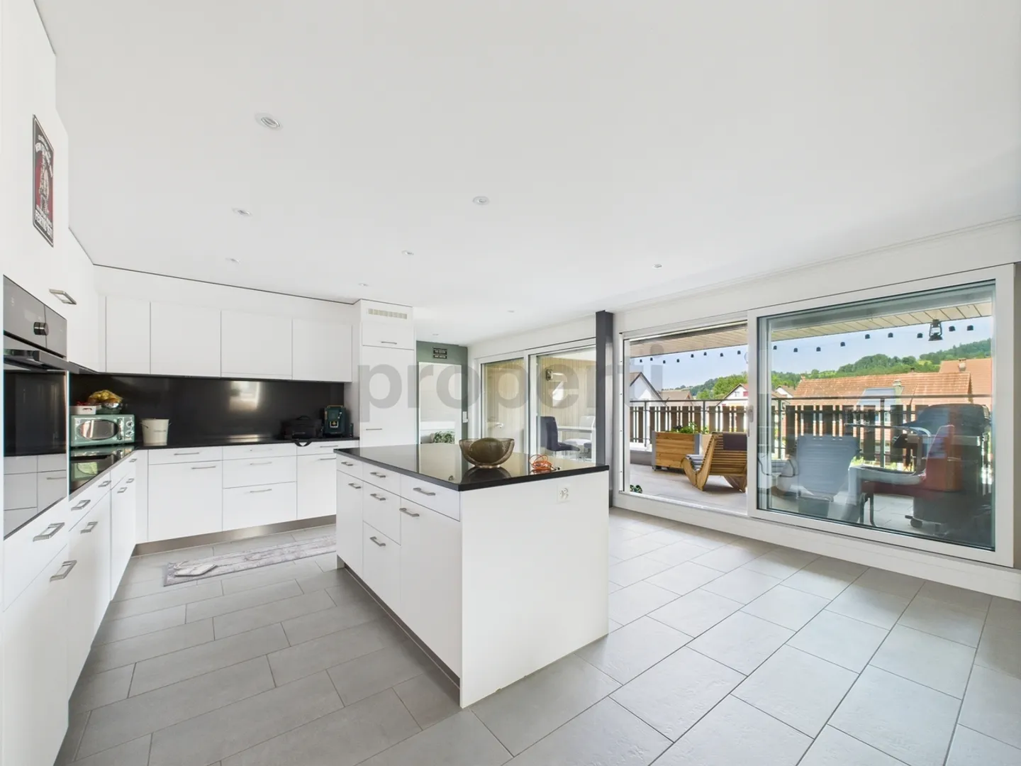 Rêve de Famille avec Vue 191/m² Bonheur de Vie sur Deux Étages à Hittnau ZH! - Photo 4 sur 12