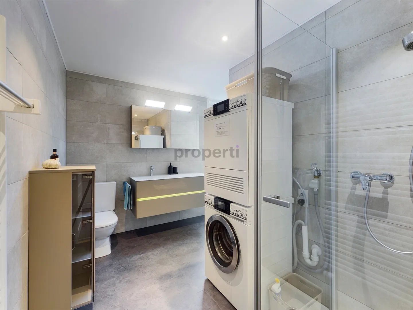 Appartement central et moderne de 4,5 pièces à Degersheim - Photo 7 sur 8