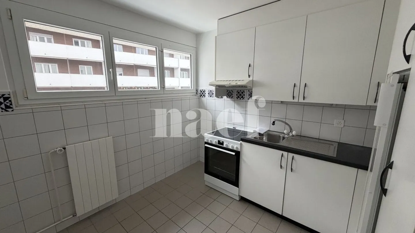 Appartamento - Foto 3 di 6