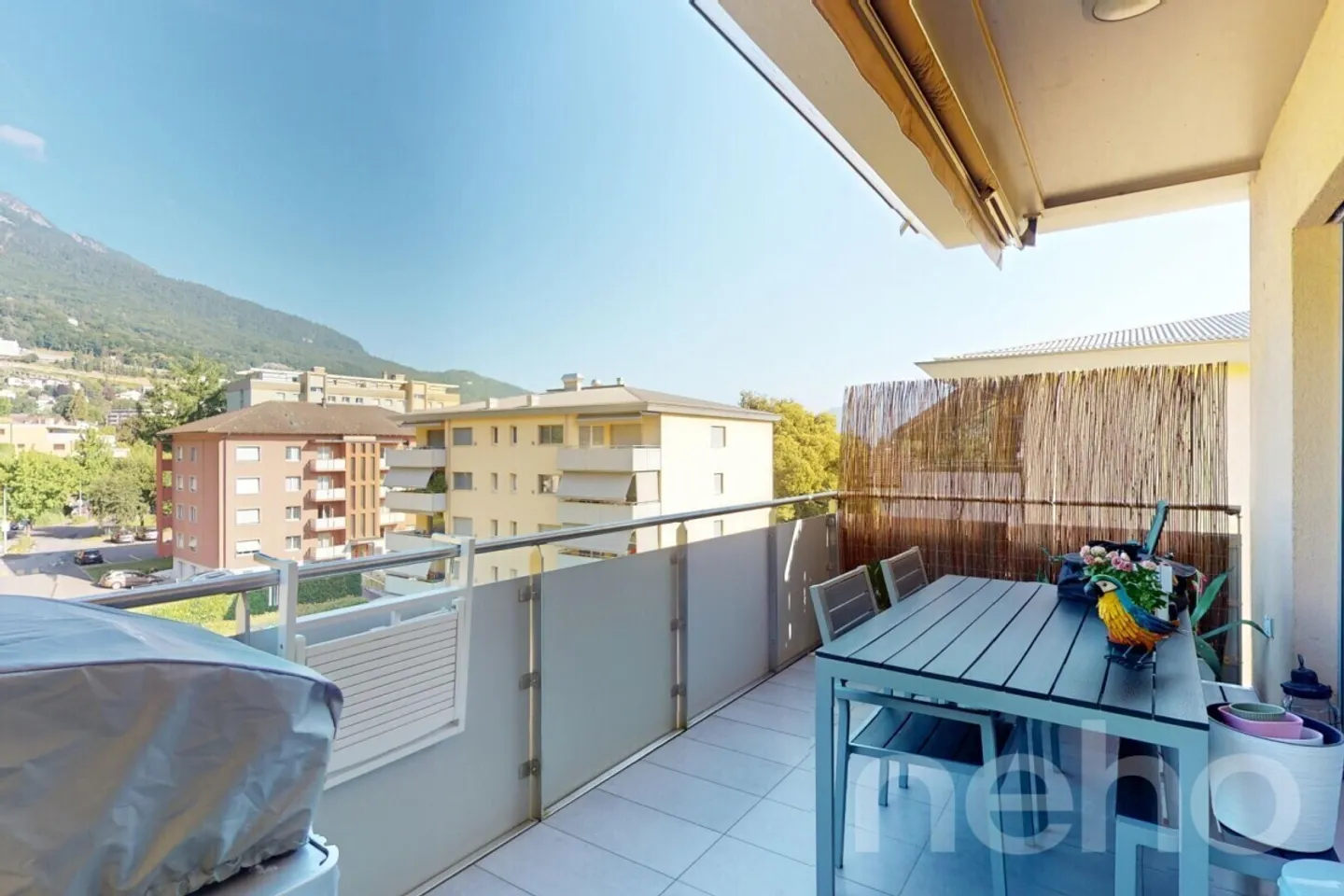 Ultimo piano 4,5 locali con vista montagne - Certificato Minergie - Foto 10 di 12