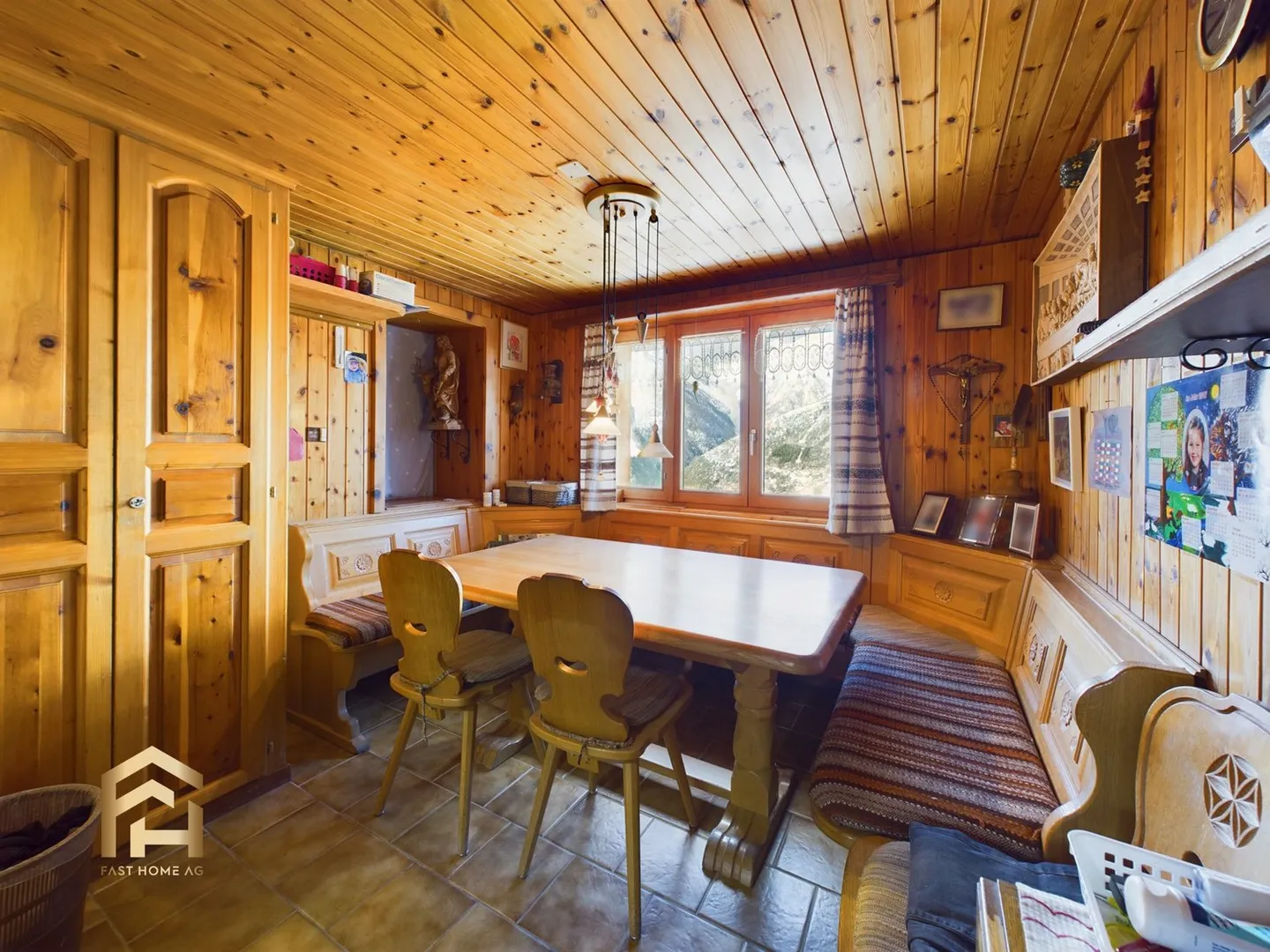 Ristorante di montagna unico con vista mozzafiato a Grächen - Foto 10 di 13