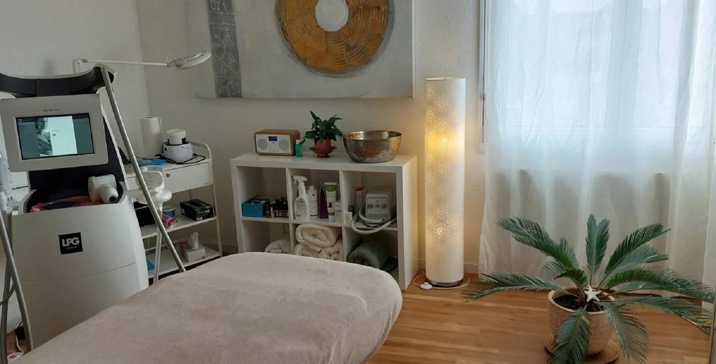 Bright 3-room apartment with balcony and beautiful view in Thun - Photo 3 of 12