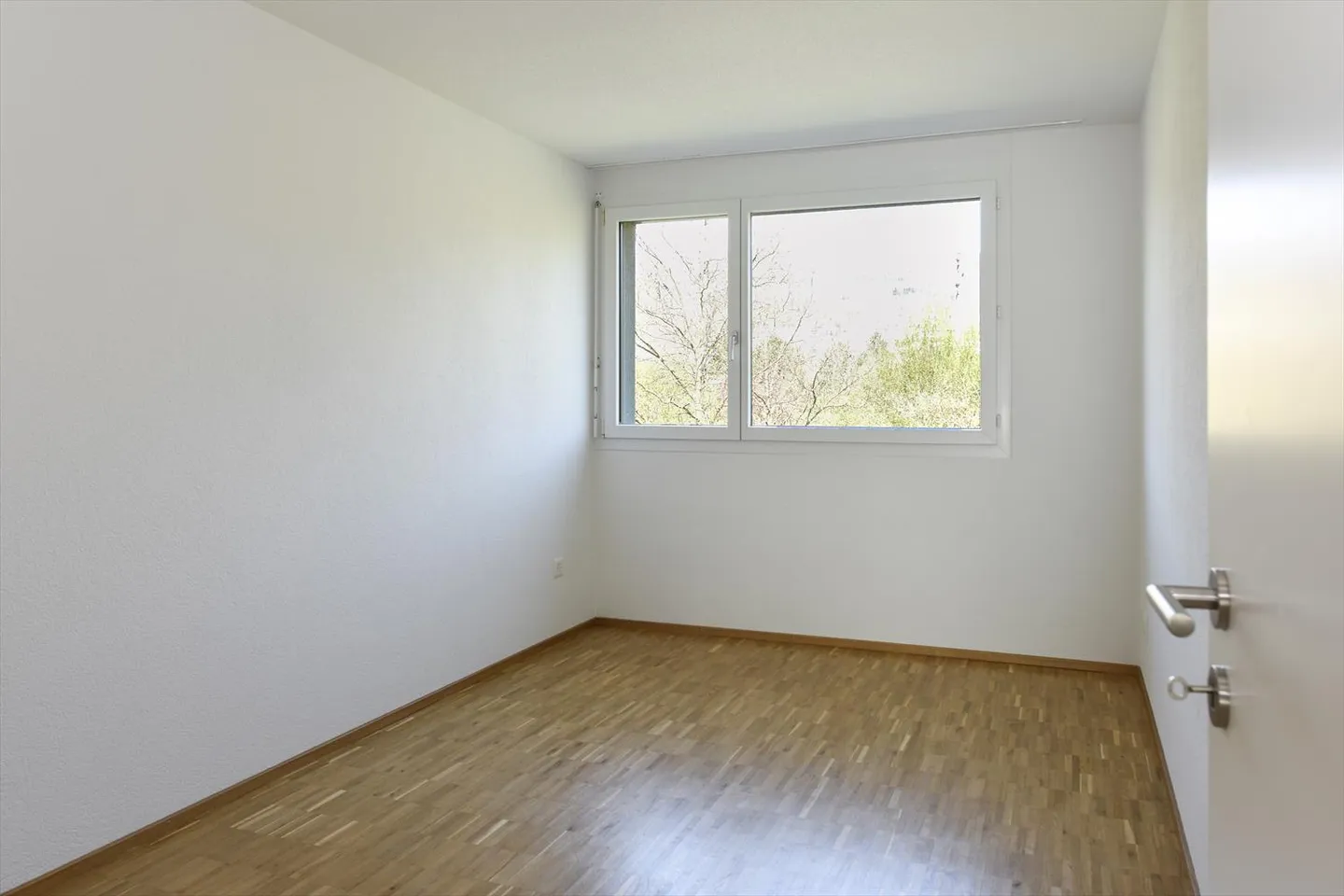 Esclusività - Lavatrice nell'appartamento. - Foto 7 di 10