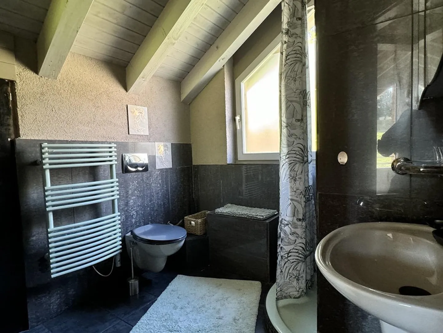 6 1⁄2 EFH Located in the Green with Unobstructed View - Photo 9 of 17