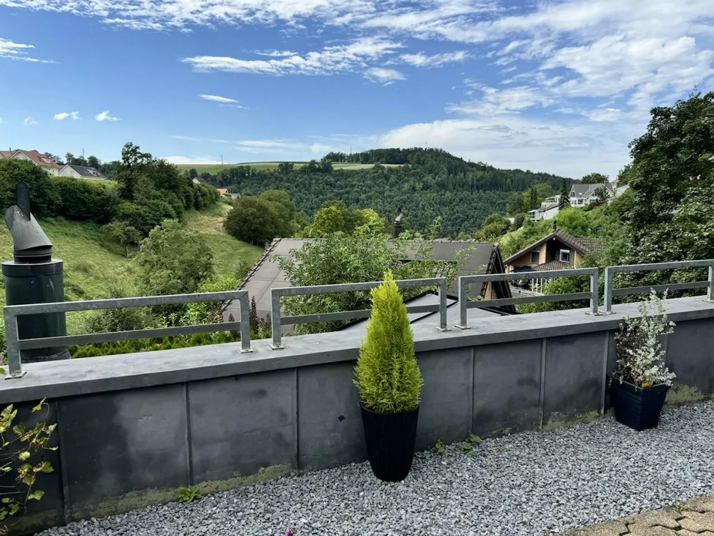 6 1⁄2 EFH Located in the Green with Unobstructed View - Photo 3 of 17