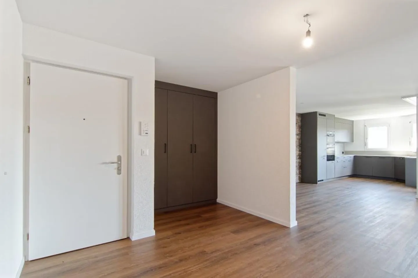 Appartement spacieux de 5,5 pièces à Wil - Photo 7 sur 12