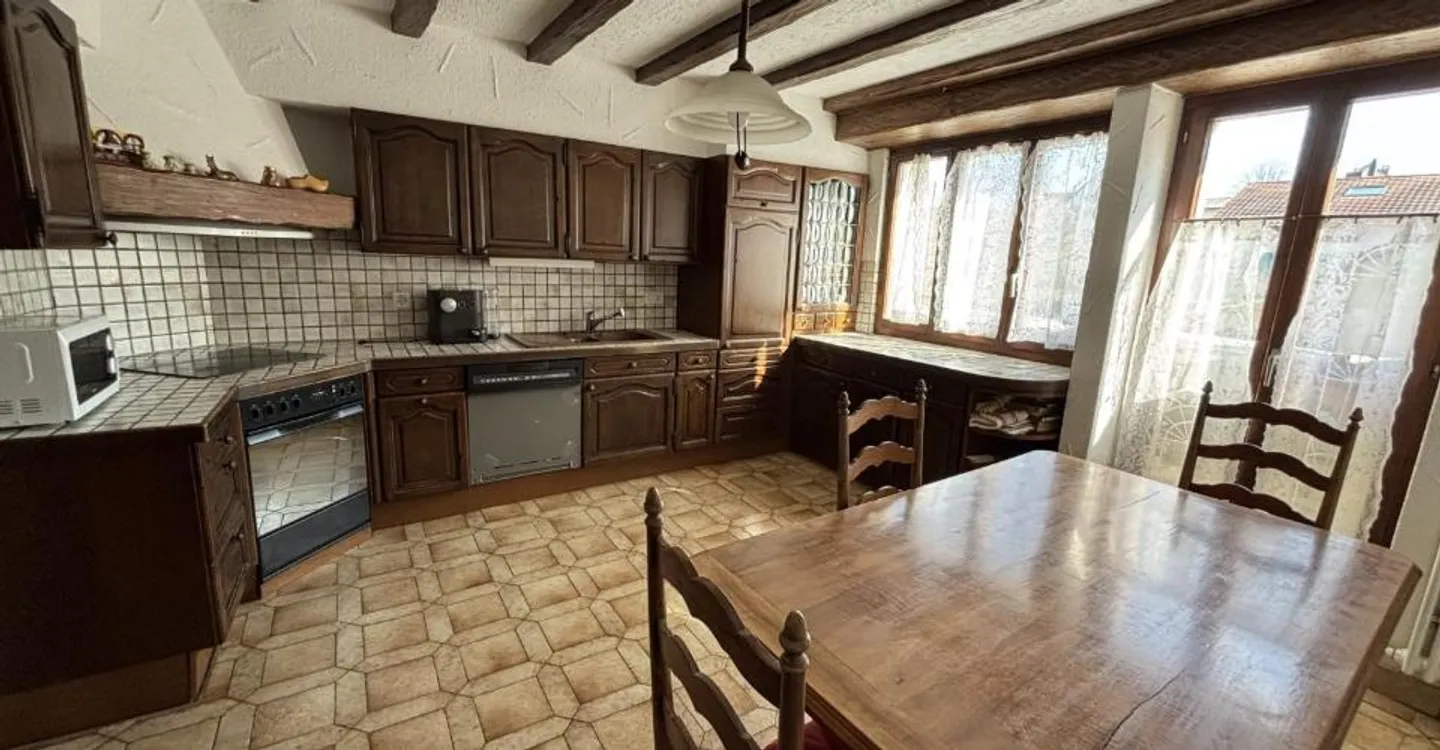 Charming Detached House in Courgenay - Photo 2 of 13