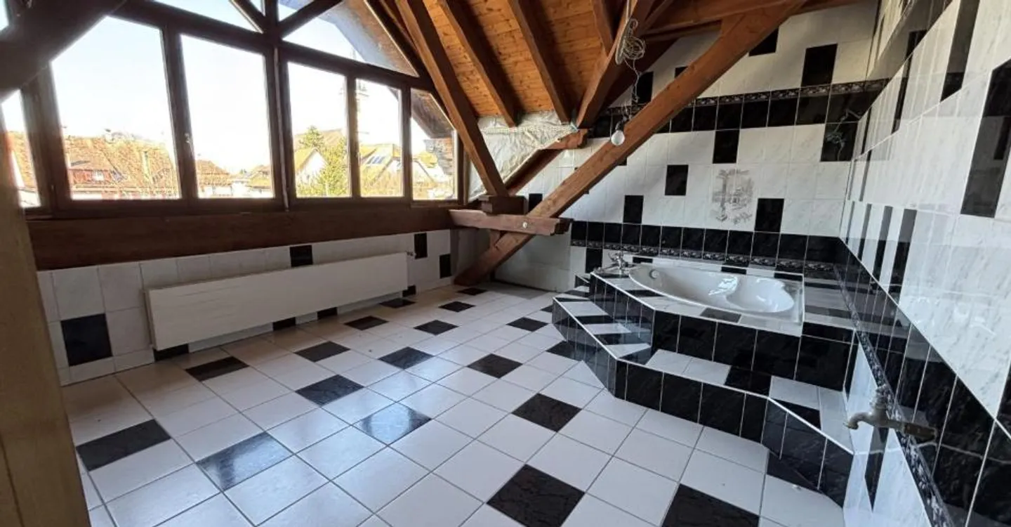Charming Detached House in Courgenay - Photo 3 of 13