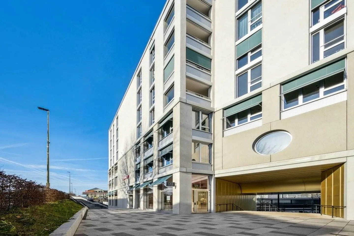 Votre nouvelle oasis de bien-être au cœur de Glattbrugg - Photo 1 sur 8