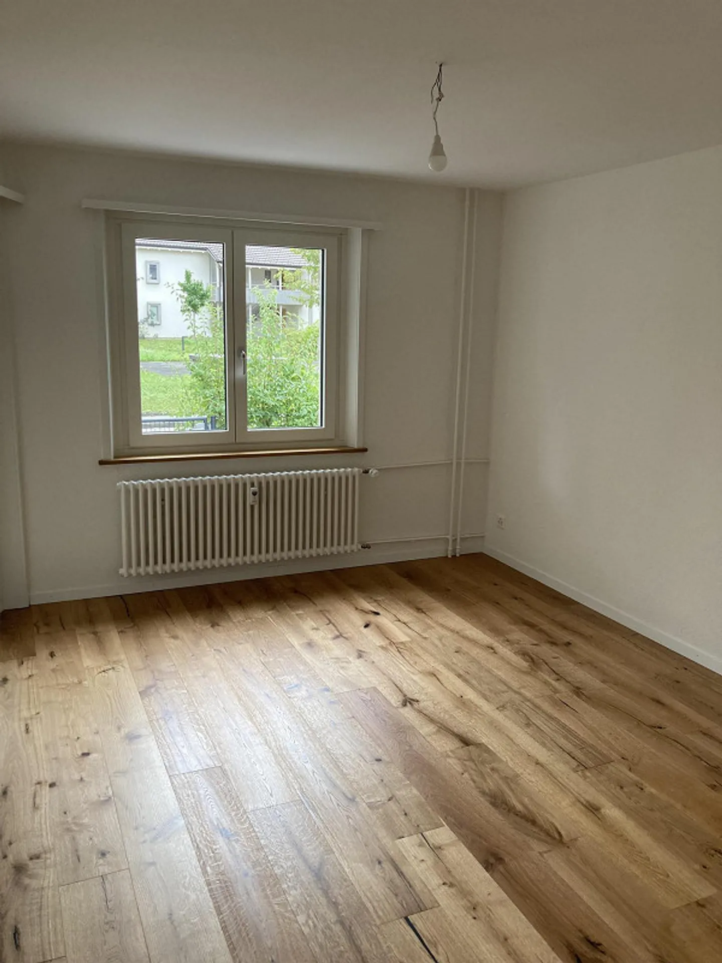 4-room apartment with private garden seating area (cooperative) - Photo 10 of 16