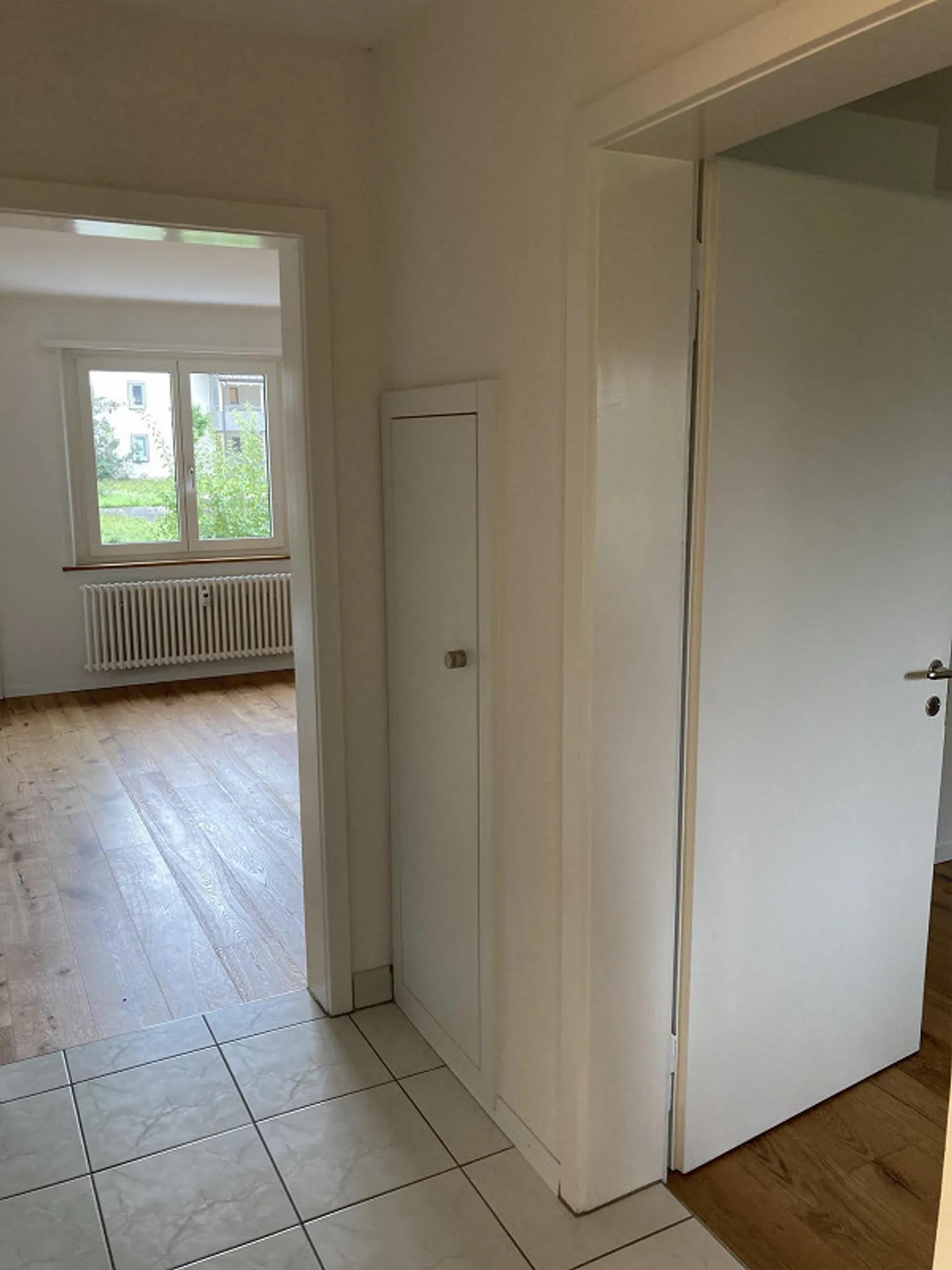 4-room apartment with private garden seating area (cooperative) - Photo 13 of 16