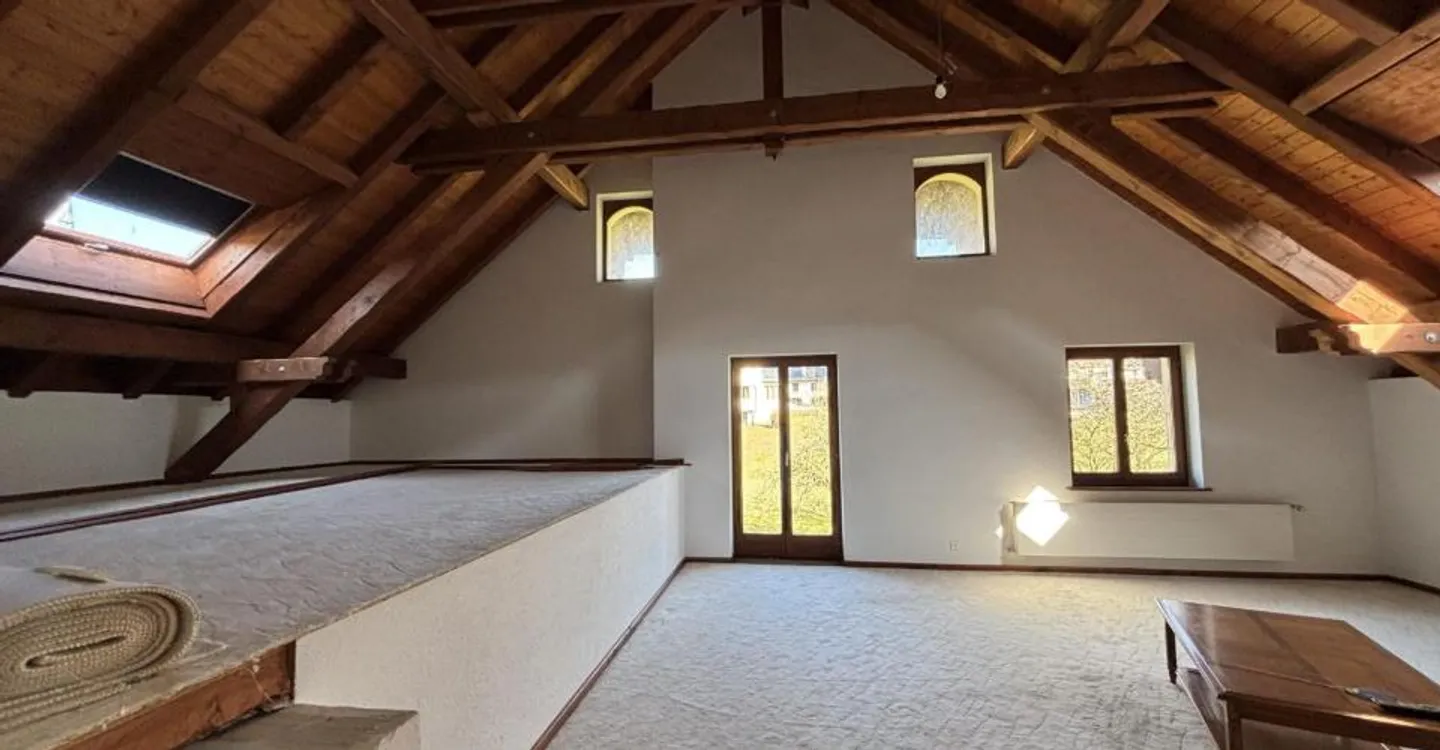 Charming Detached House in Courgenay - Photo 8 of 13