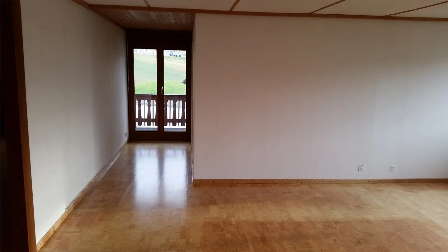 Spacious 4 1/2-room apartment in the green - Photo 9 of 19