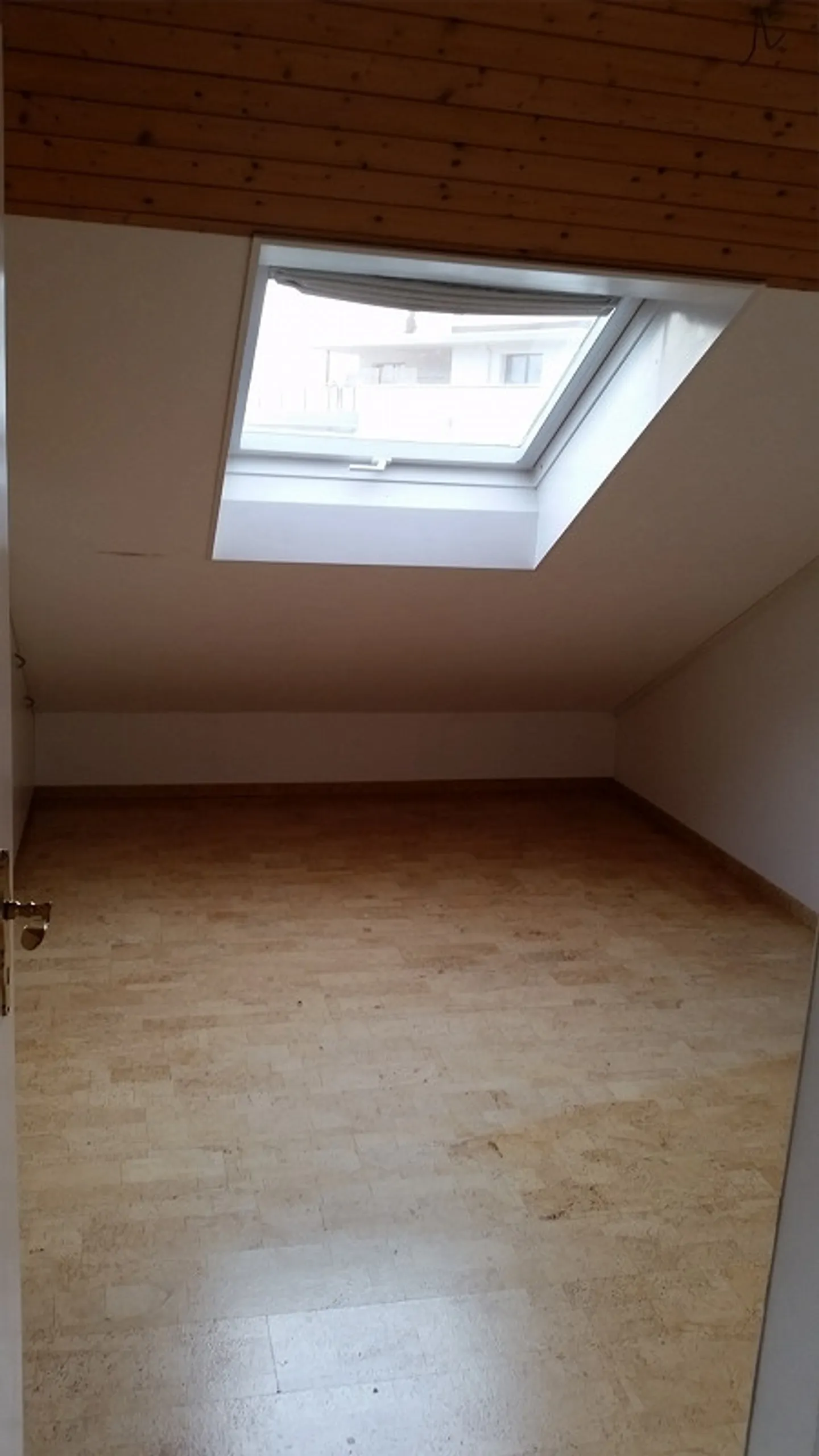 Spacious 4 1/2-room apartment in the green - Photo 12 of 19