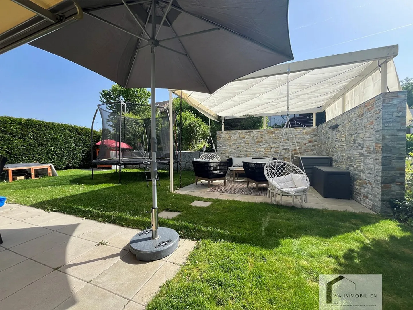 Appartamento moderno con grande giardino incluso hobby room e 2 EHP - Foto 11 di 13