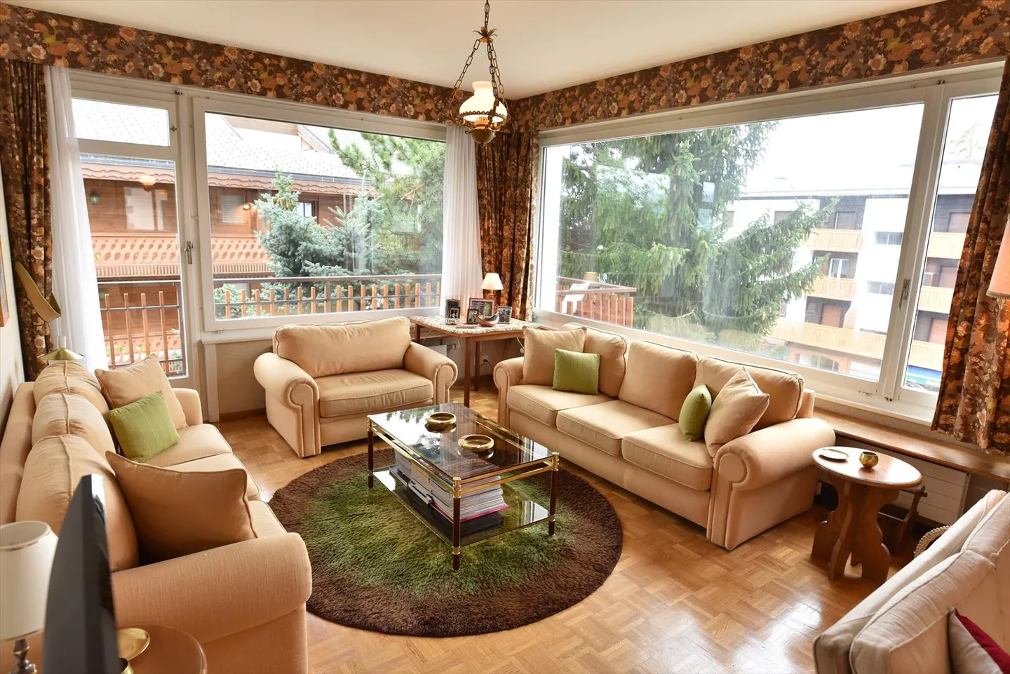 Magnificent 5.5-room apartment in Crans-Montana - Photo 4 of 22