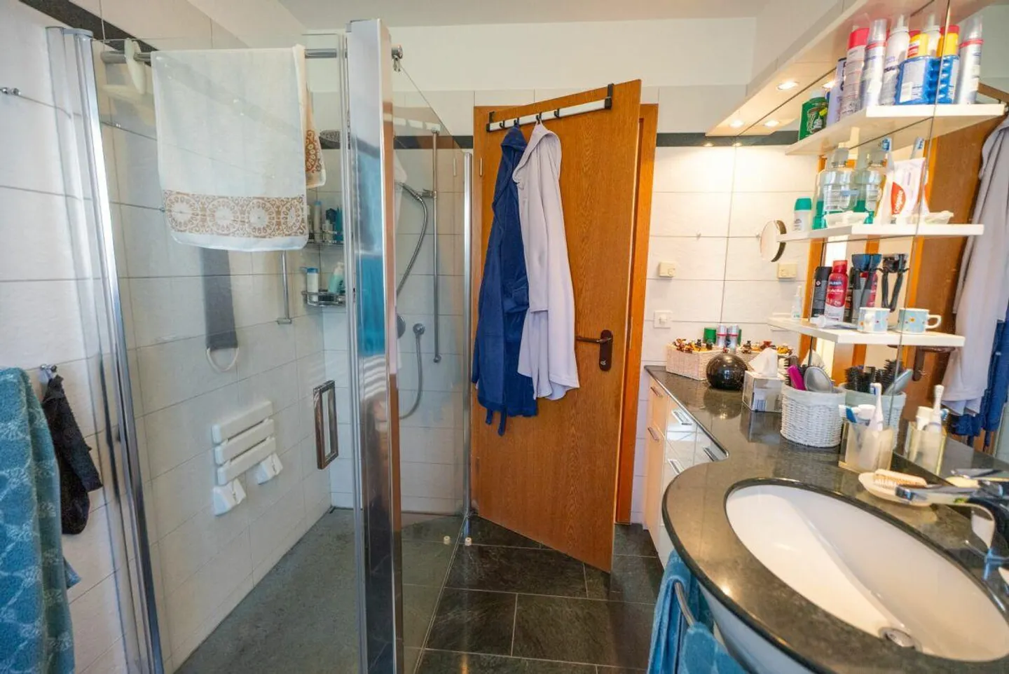 Wir verkaufen eine Villa in Cevio, die in der Ruhe liegt - Foto 18 von 20