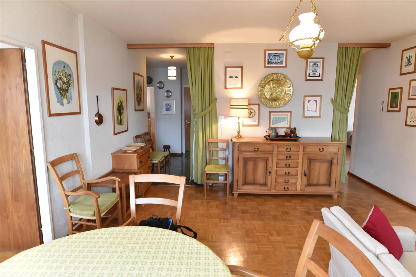 Magnificent 5.5-room apartment in Crans-Montana - Photo 17 of 22