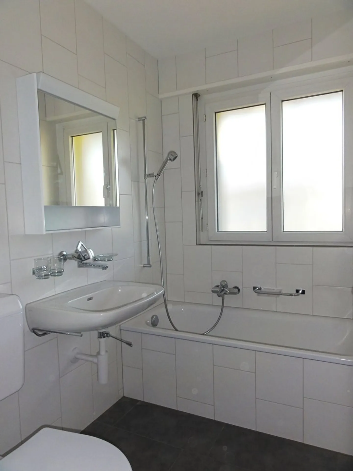 Wohnung mieten - Foto 3 von 8