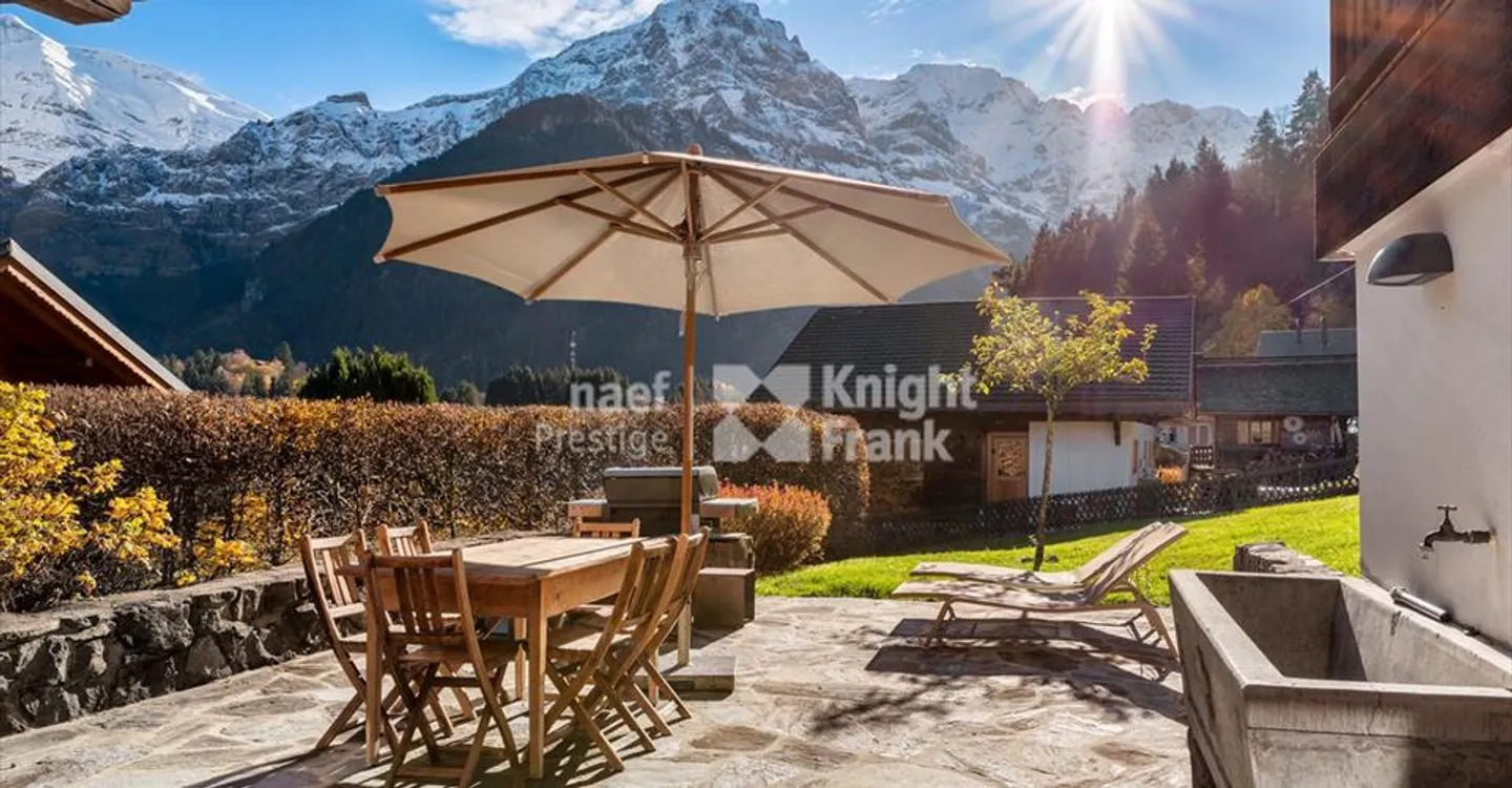 Exceptional 12.5-room chalet for sale in Champéry. - Photo 3 of 13
