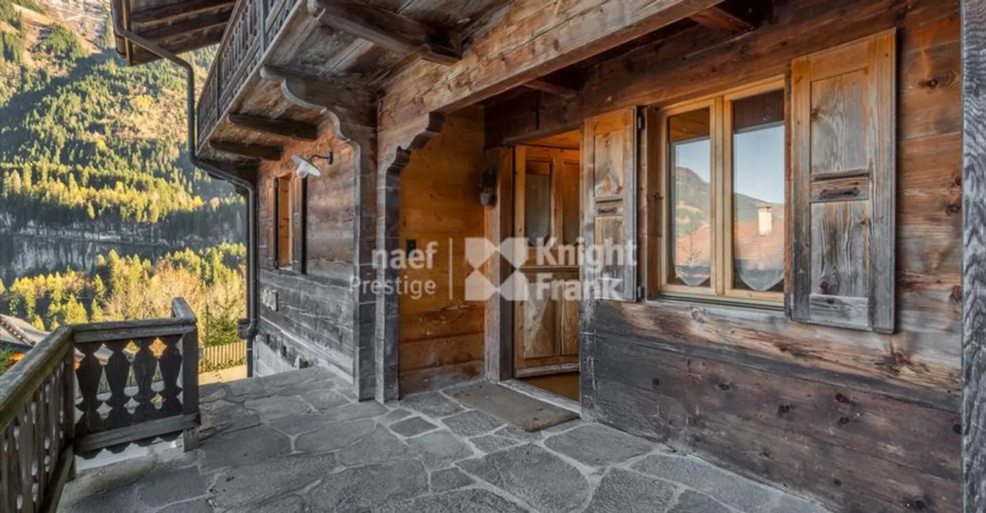 Exceptional 12.5-room chalet for sale in Champéry. - Photo 5 of 13