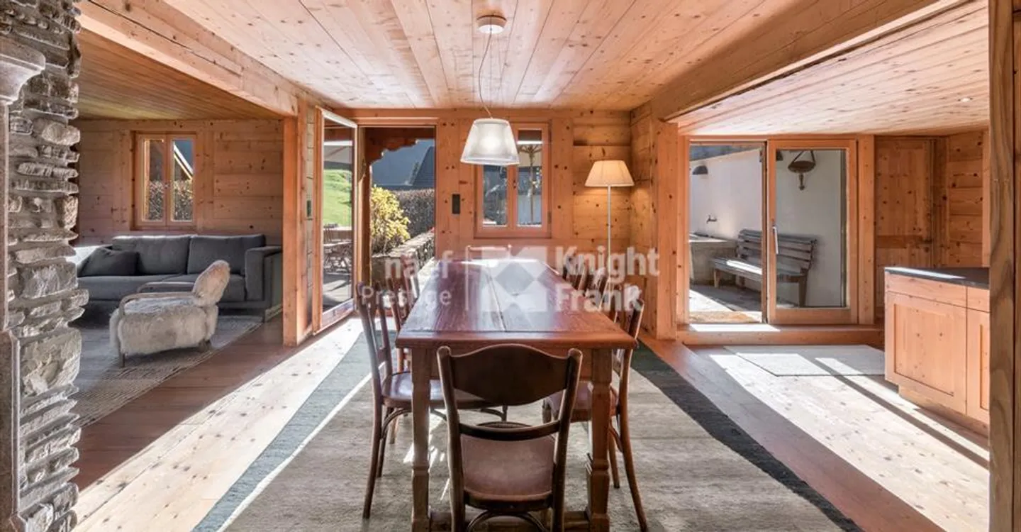 Exceptional 12.5-room chalet for sale in Champéry. - Photo 8 of 13