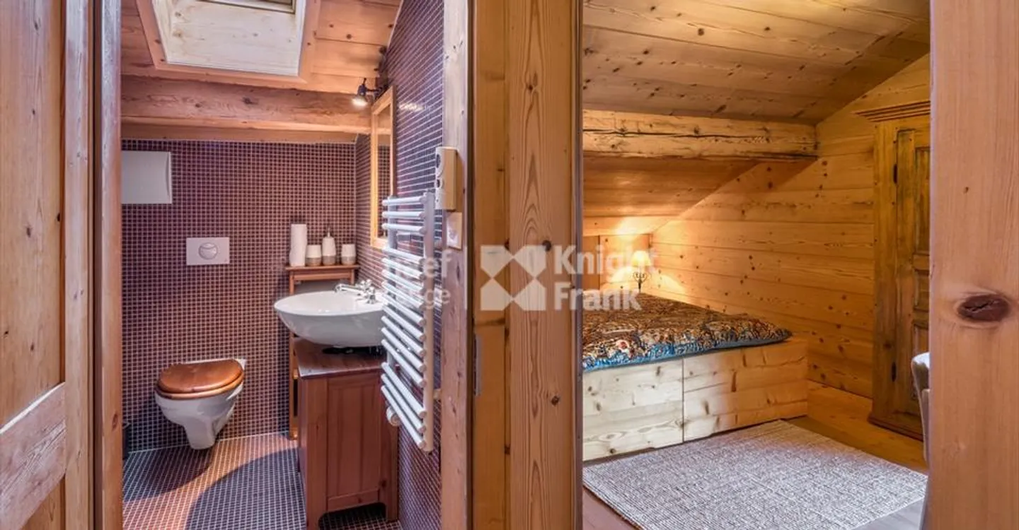 Exceptional 12.5-room chalet for sale in Champéry. - Photo 11 of 13