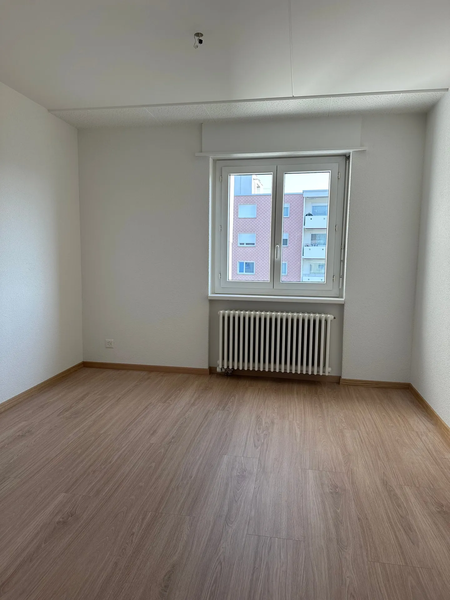 Above the rooftops of Wohlen - Photo 7 of 11