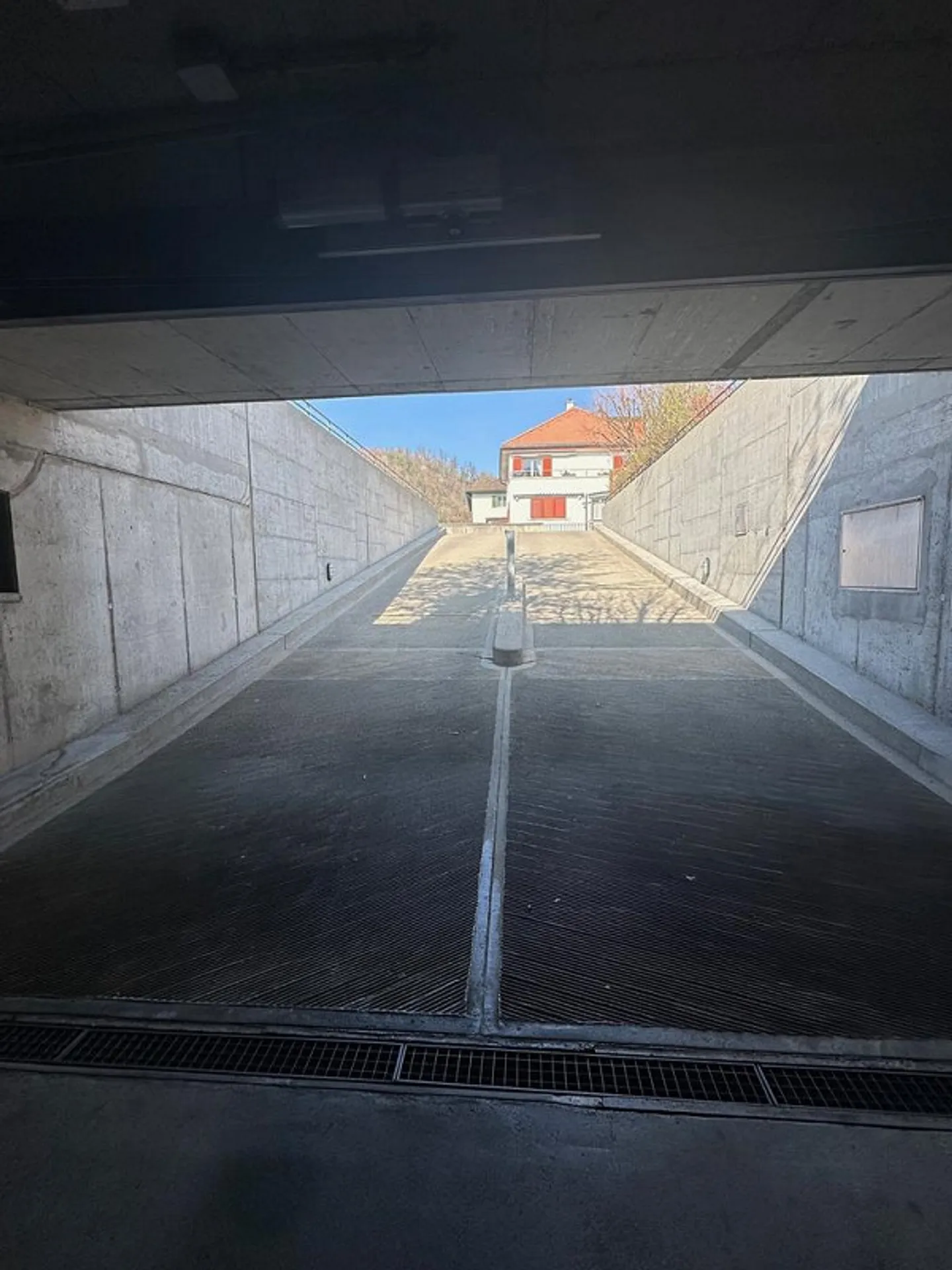 Garage in affitto - Foto 4 di 4