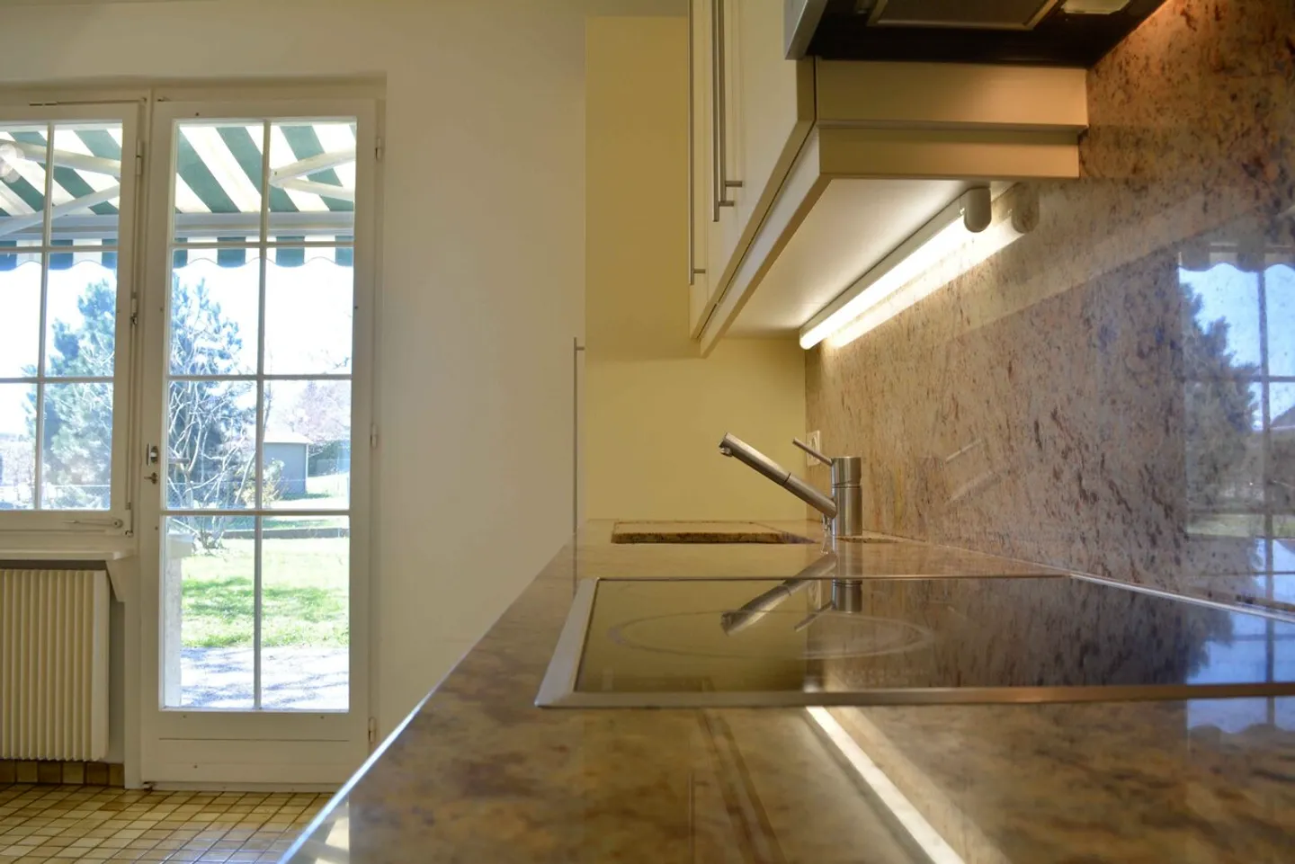 Spacious 6.5-room villa close to all amenities - Photo 9 of 19