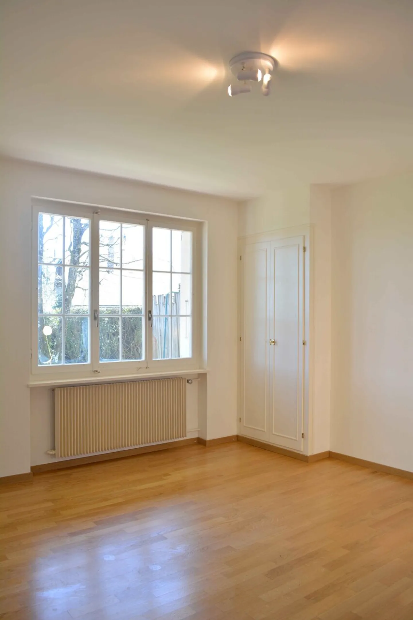 Spacious 6.5-room villa close to all amenities - Photo 10 of 19