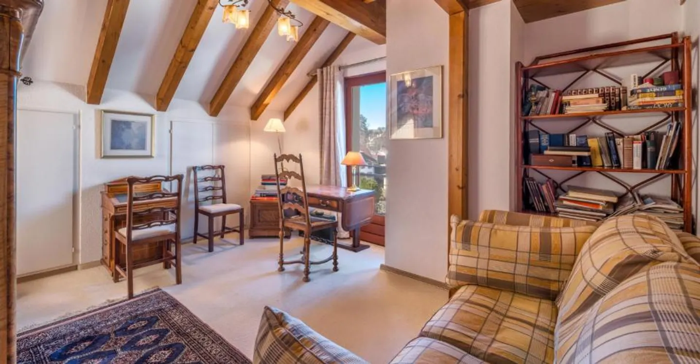 ST-LEGIER - SPACIOUS 4.5 ROOMS WITH LAKE VIEW - Photo 13 of 13