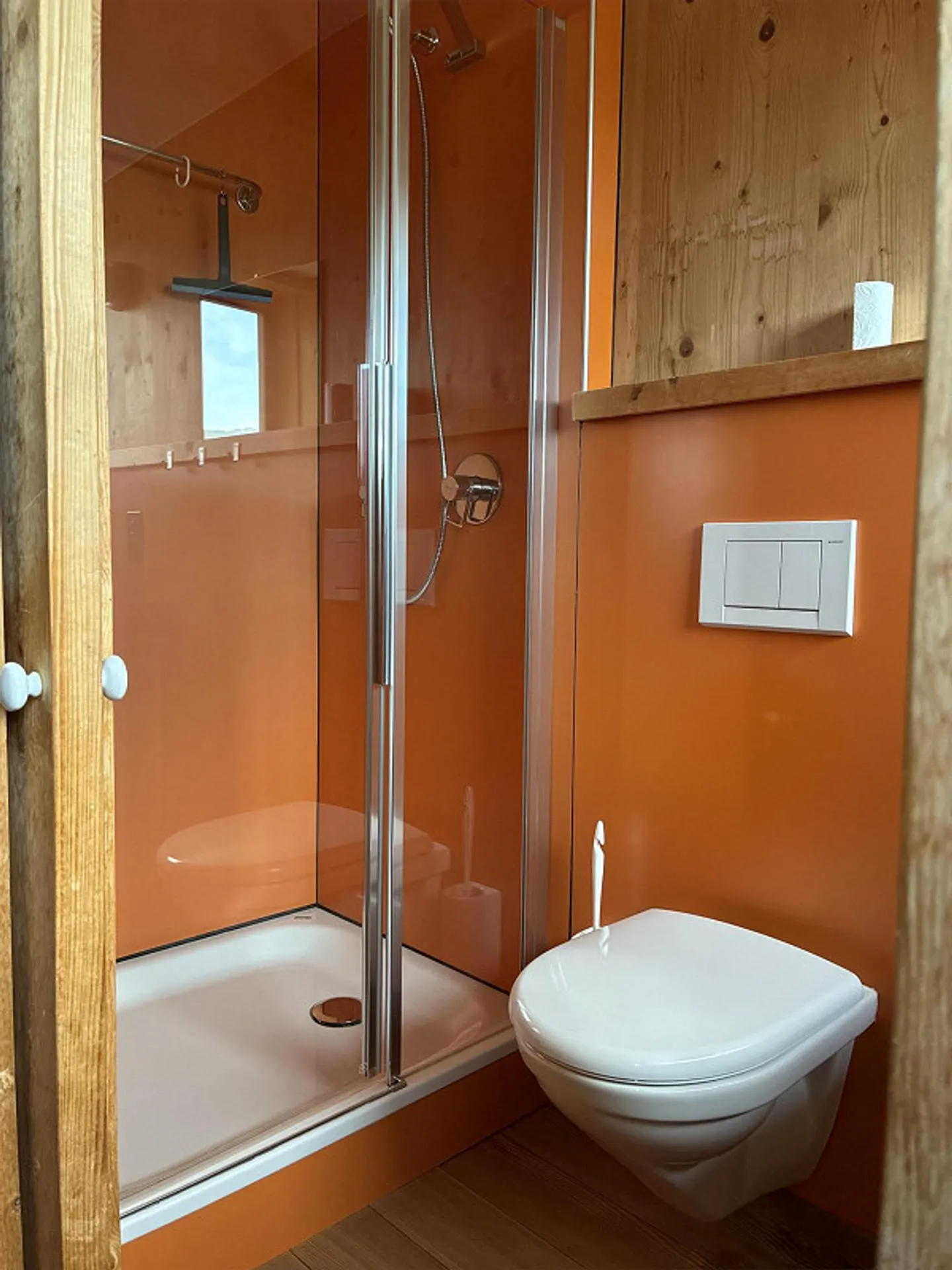 Original Attic Apartment in Art Nouveau Chalet - Photo 5 of 17