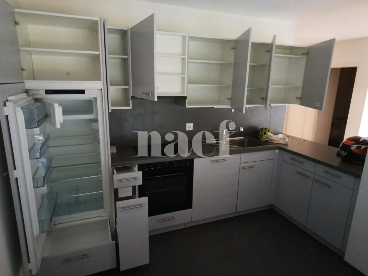 Appartamento con loggia! - Foto 3 di 7