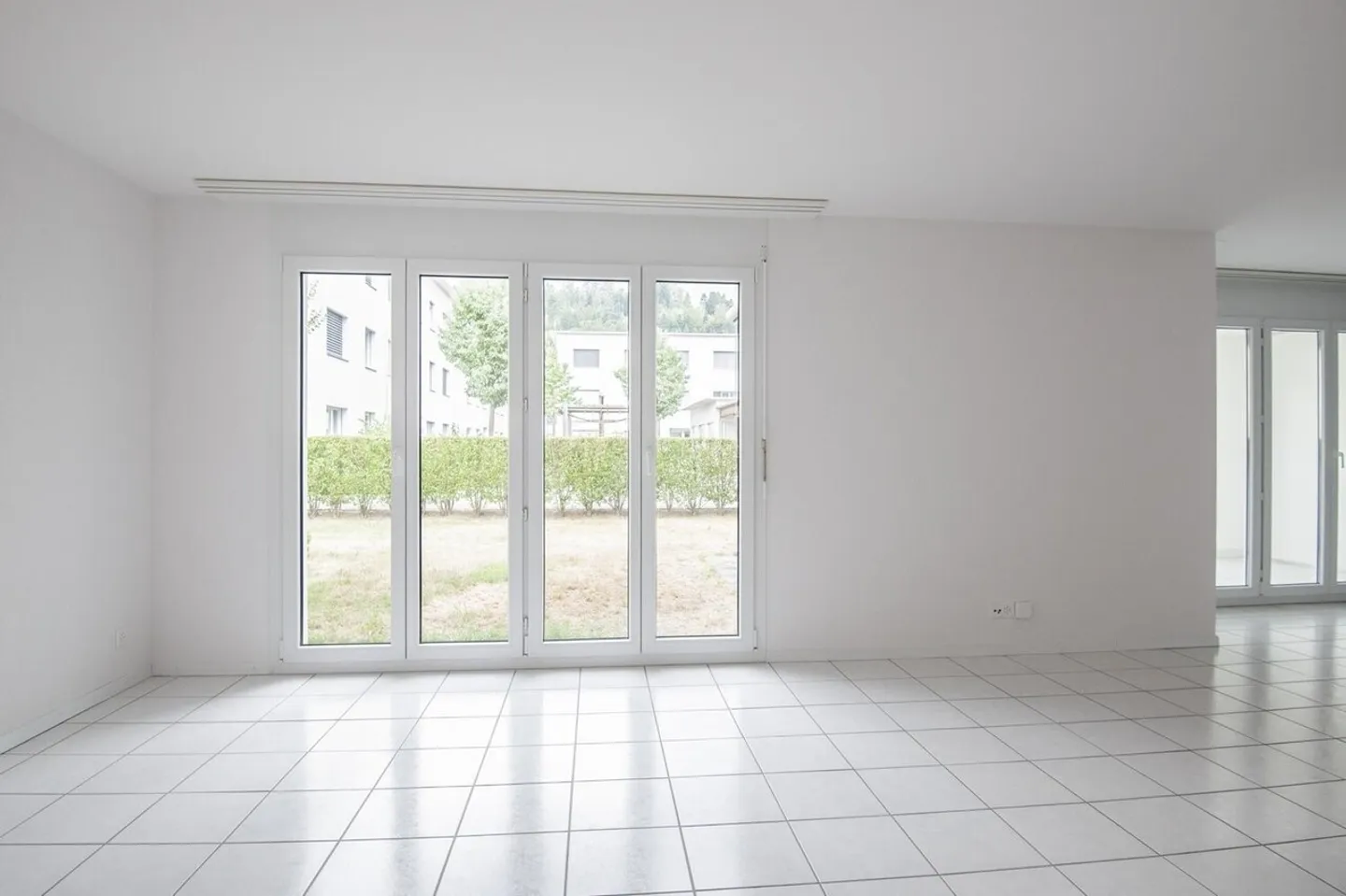 Geräumige Wohnung mit Balkon - Foto 5 von 10