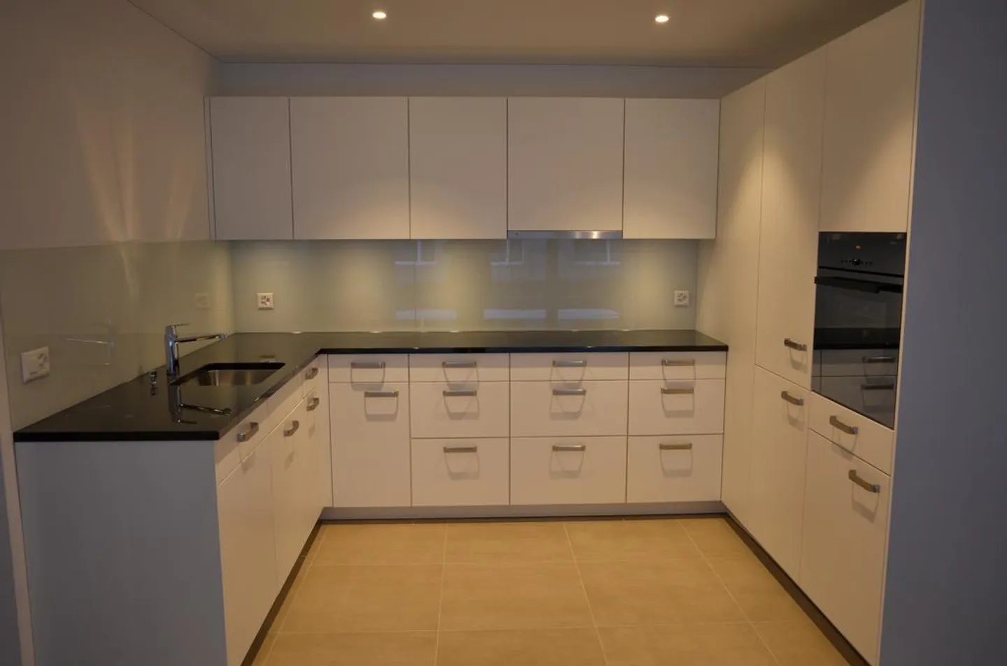 2.5 Room Apartment in Zunzgen - Photo 3 of 4