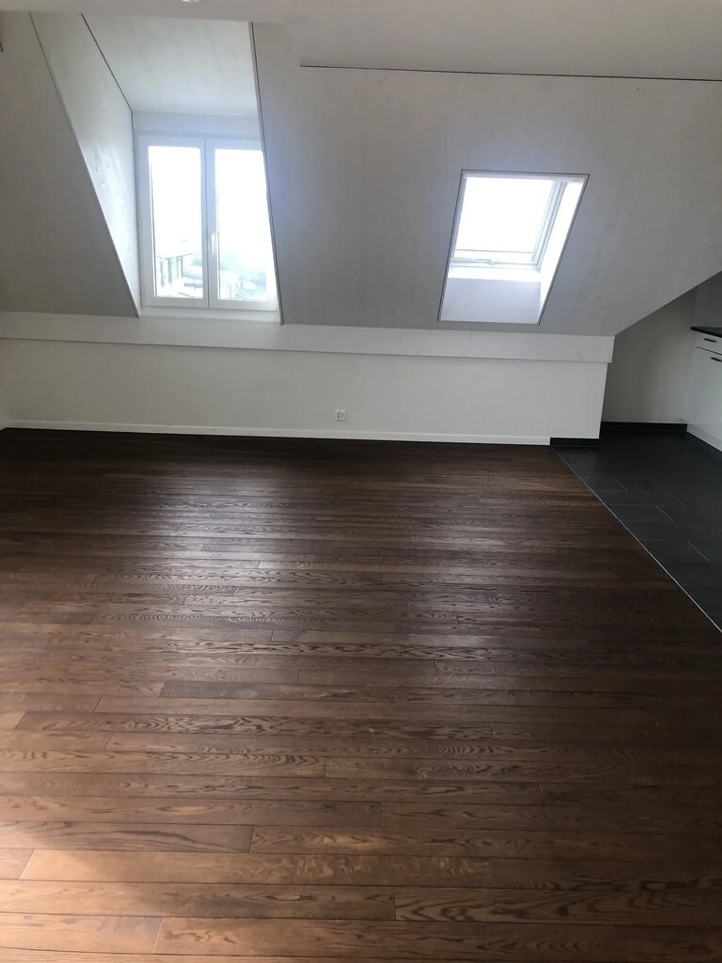 Appartement à louer - Photo 2 sur 9