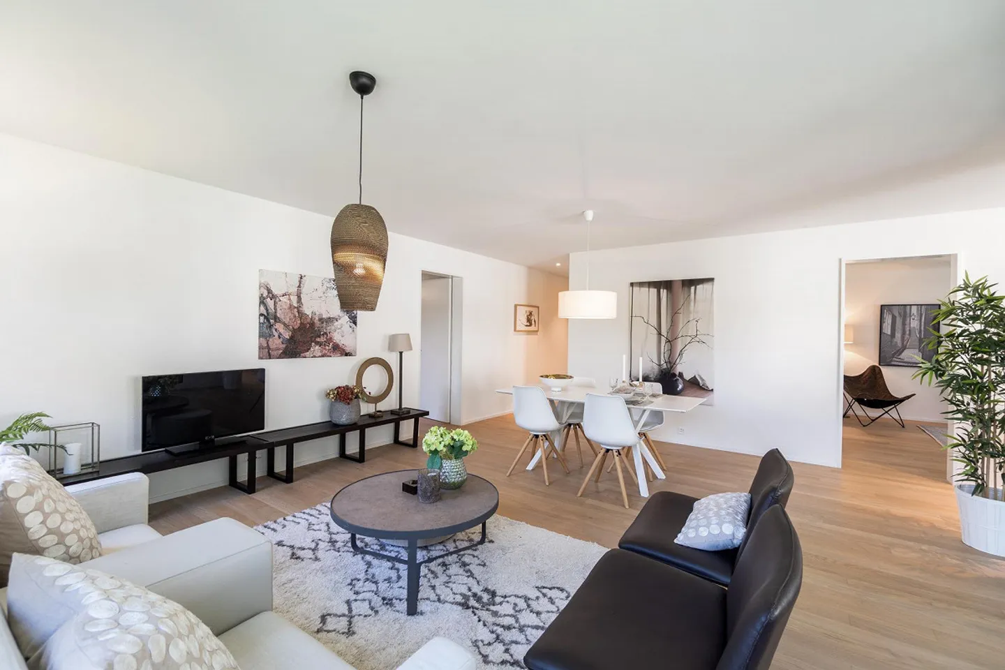 Wellness Oasis in a Quiet Residential Area - Photo 4 of 13